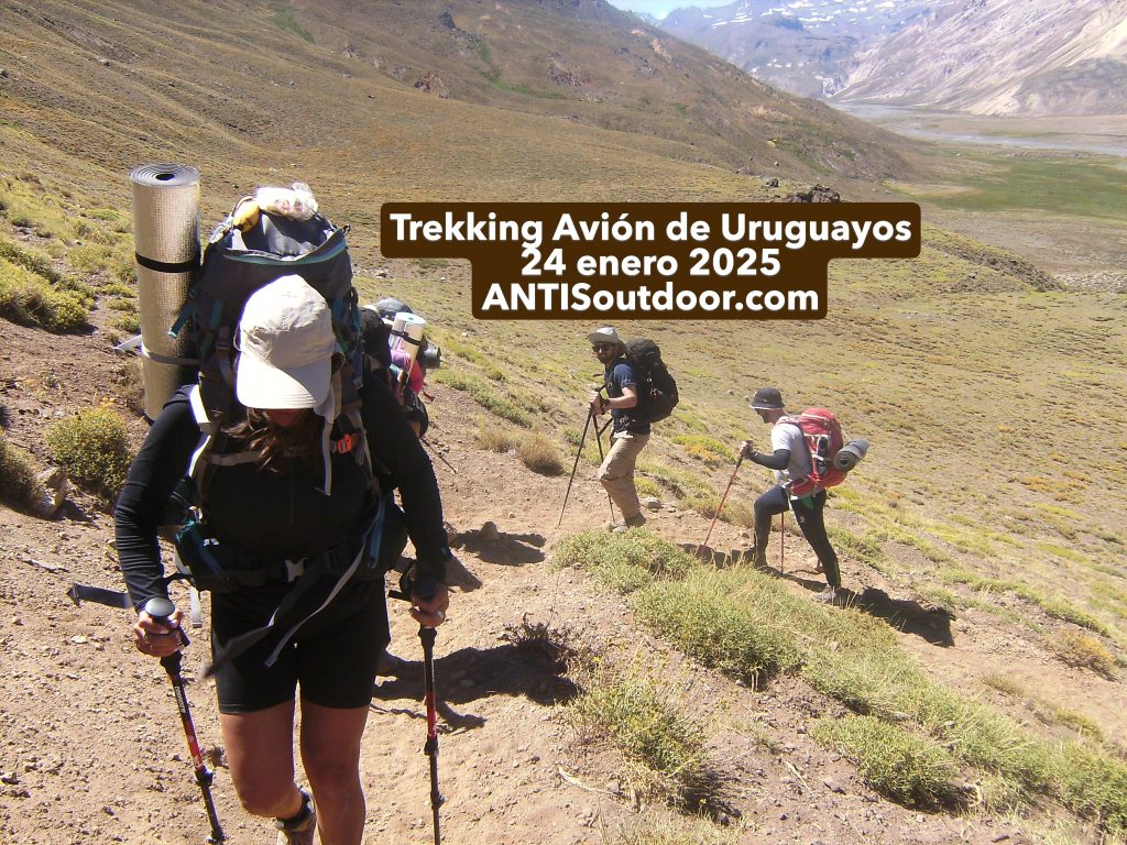 Trekking al avión uruguayos