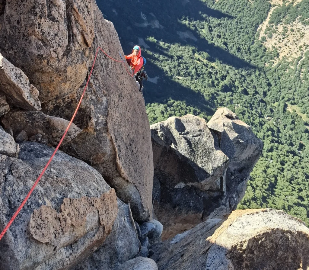 escalando en el cohete via objetivo luna