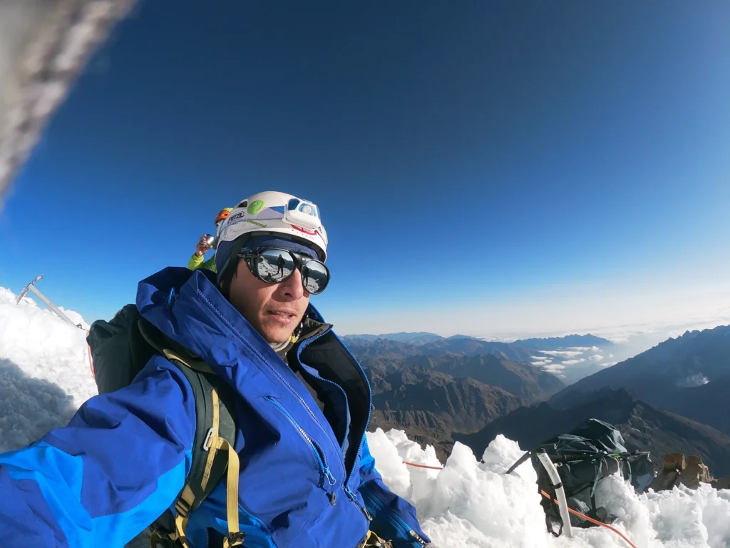 Seismiles sudamericanos. Nevado Huayna Potosí (6088 m)
